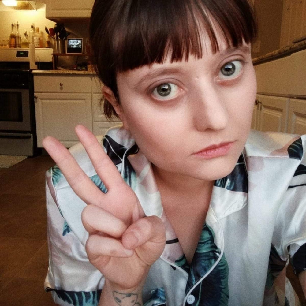 Meet your Posher, Courtney
